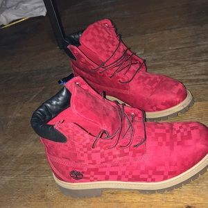 Red checkerboard timberlands